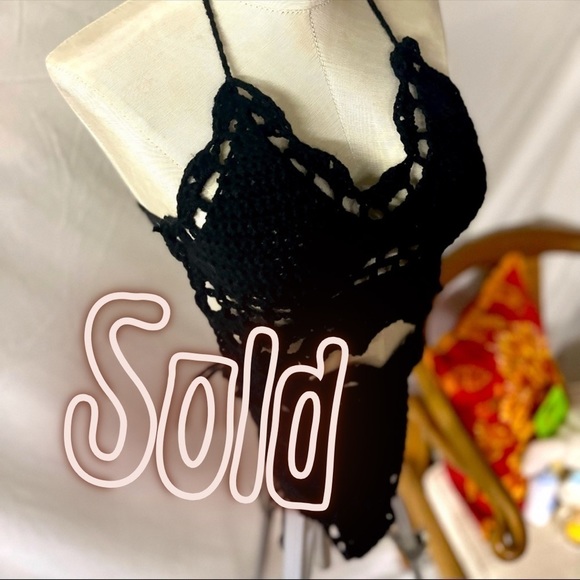 CROCHETED BIKINI - Picture 1 of 7